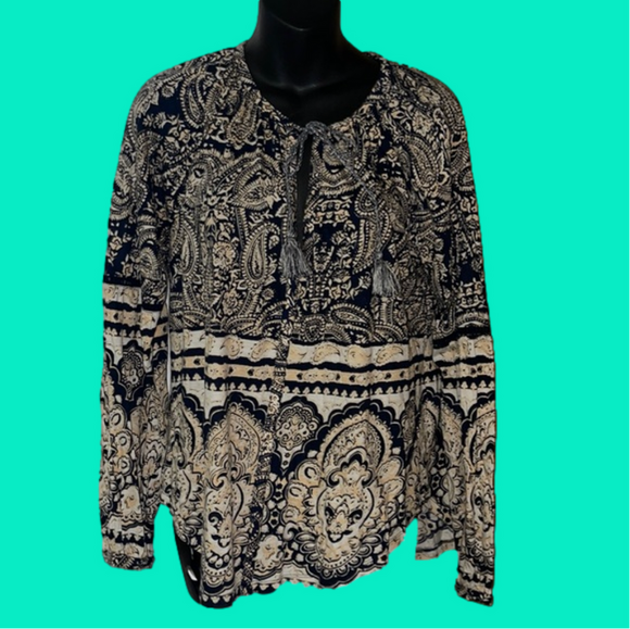 Lucky Brand Tops - Cute Lucky Brand long sleeve top M